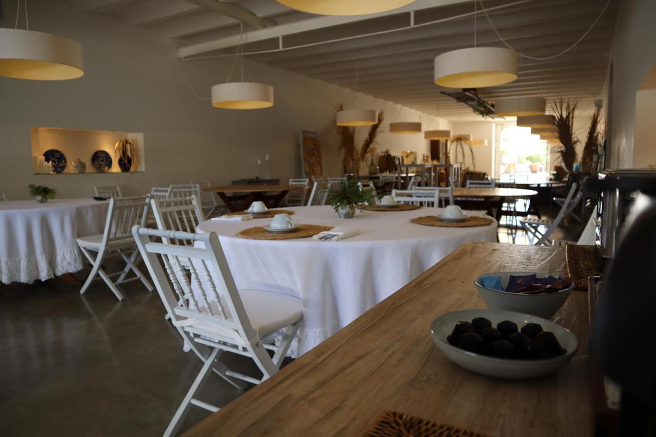 Os Agostos Bed and Breakfast Buitenkant foto