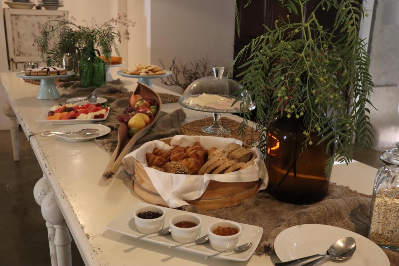 Os Agostos Bed and Breakfast Buitenkant foto
